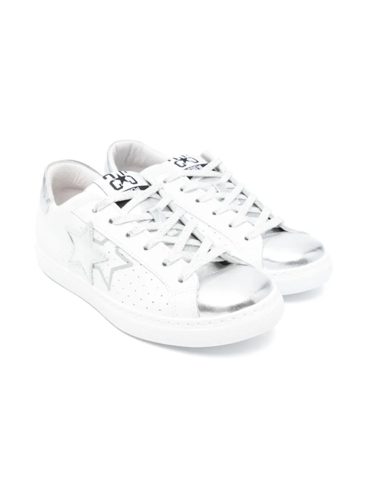 Кеды с нашивкой 2 Star Kids, белый
Кеды с нашивкой 2 Star Kids, белый