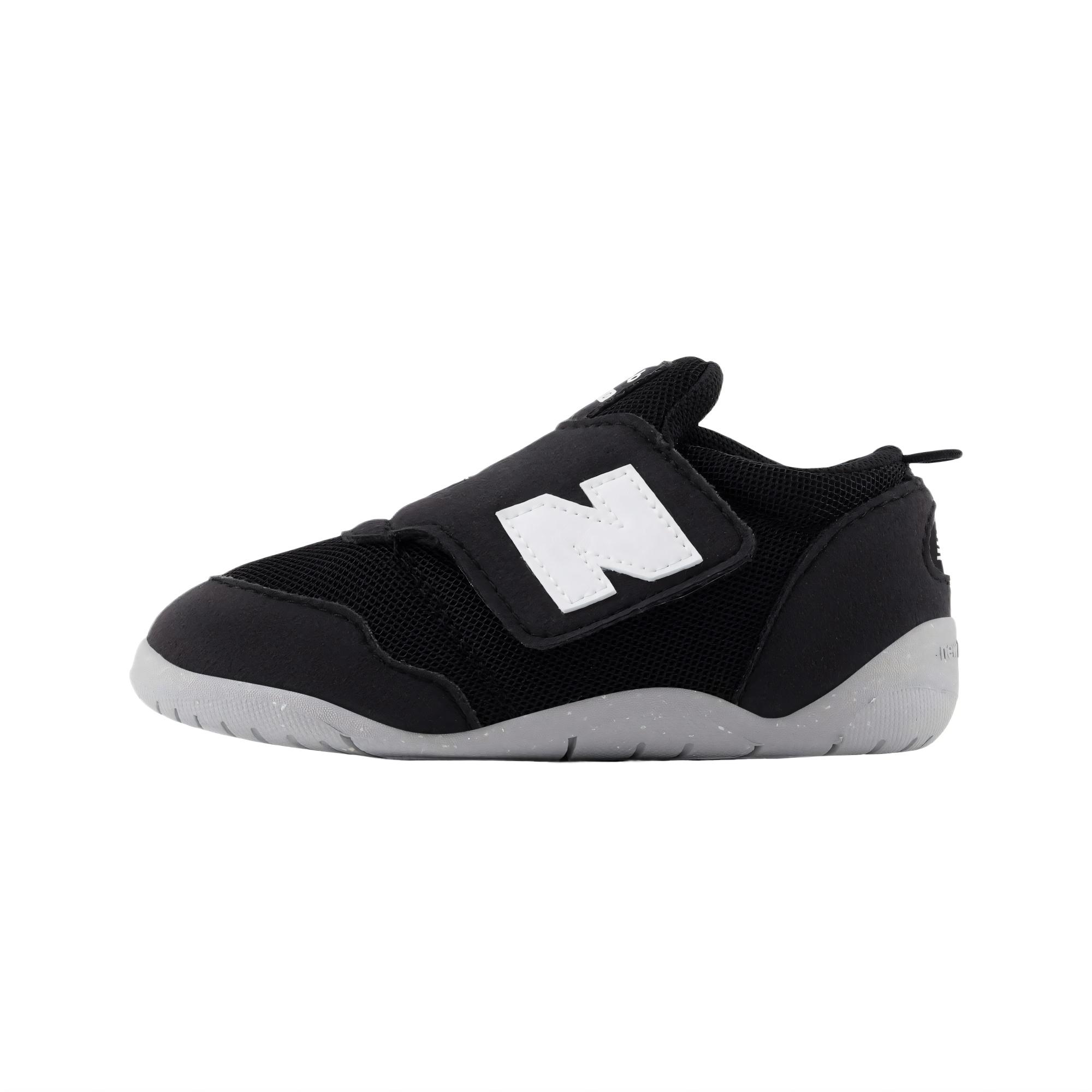 New Balance 1st low top детские туфли black для малышей
New Balance 1st low top детские туфли black для малышей