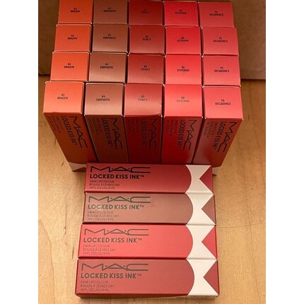 MAC Locked Kiss Rouge Tint 24 Hour Liquid Lipstick — полноразмерный, новый в коробке
MAC Locked Kiss Rouge Tint 24 Hour Liquid Lipstick — полноразмерный, новый в коробке