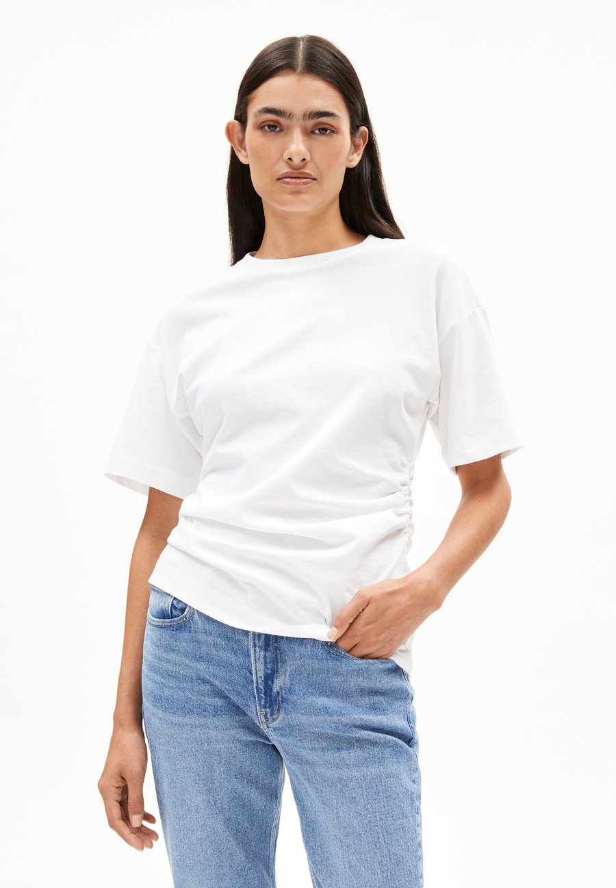 Футболка ARMEDANGELS JAREKAA, White, Белый, Футболка ARMEDANGELS JAREKAA, White
Футболка ARMEDANGELS JAREKAA, White, Белый, Футболка ARMEDANGELS JAREKAA, White