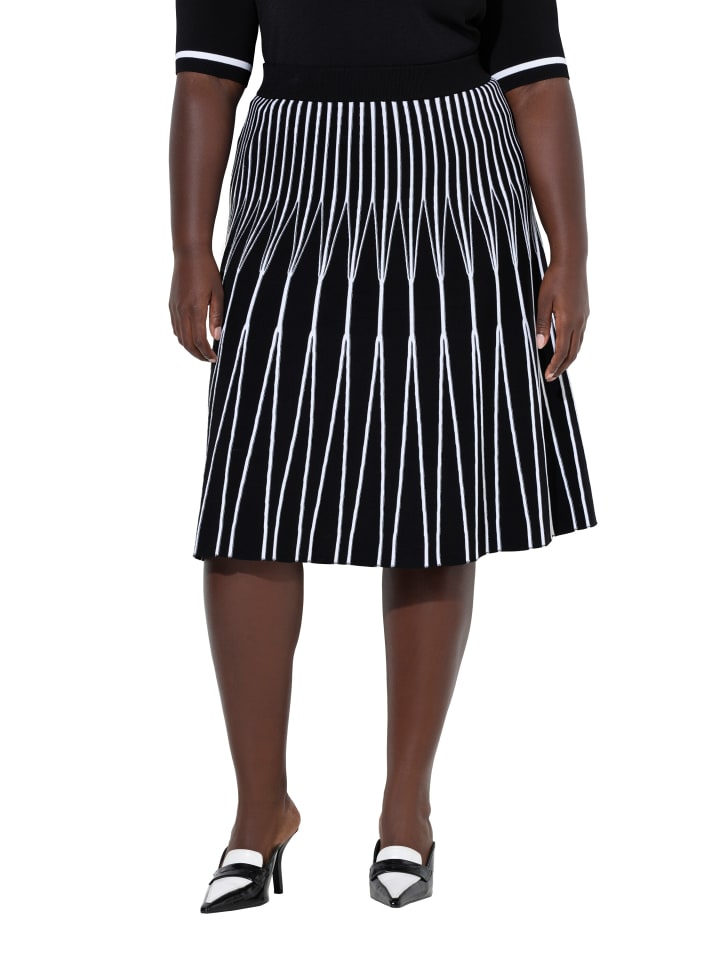 Ulla Popken Юбка черного цвета
Ulla Popken Юбка черного цвета