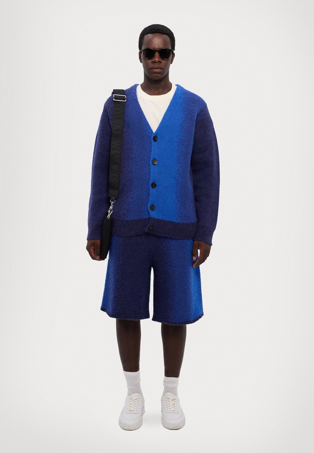 Кардиган CARDIGAN AZ Factory, синий
Кардиган CARDIGAN AZ Factory, синий
