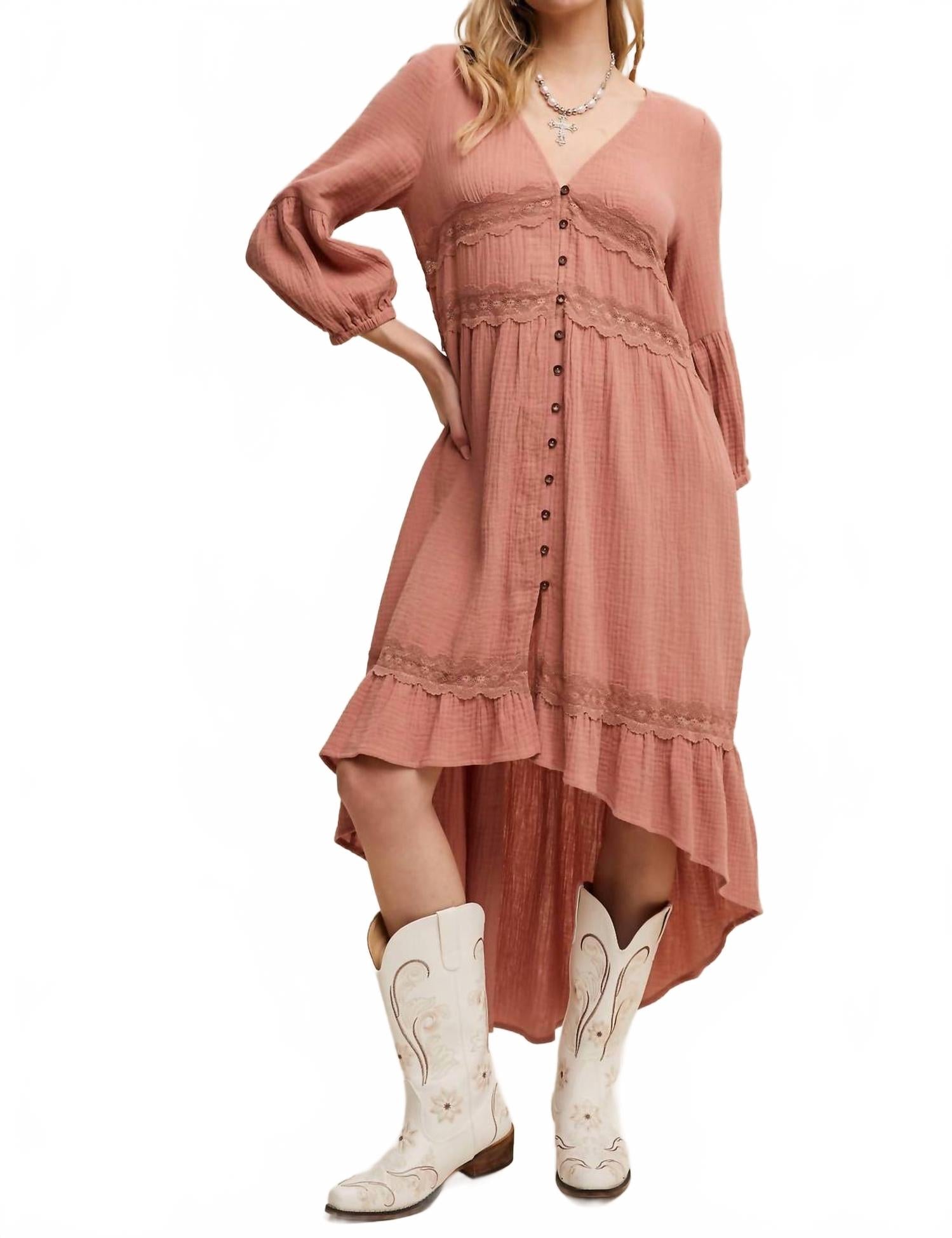 Платье Brenen Boho High-Low цвета глины Listicle, Clay
Платье Brenen Boho High-Low цвета глины Listicle, Clay