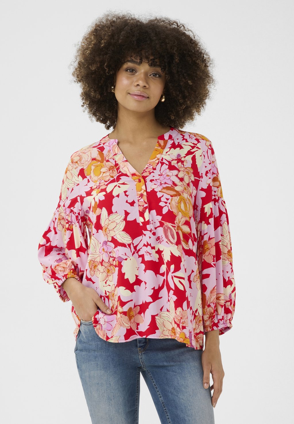 Блуза AUDREY BELLO Culture, красный
Блуза AUDREY BELLO Culture, красный