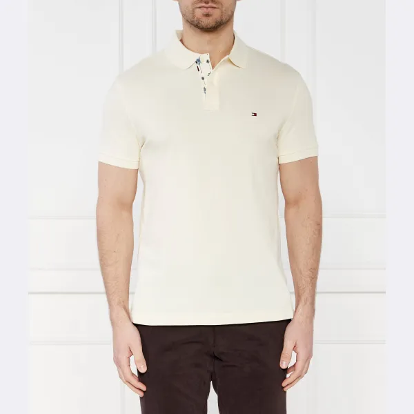 Рубашка-Поло стандартного кроя под ладонью под воротником Tommy Hilfiger, бежевый
Рубашка-Поло стандартного кроя под ладонью под воротником Tommy Hilfiger, бежевый