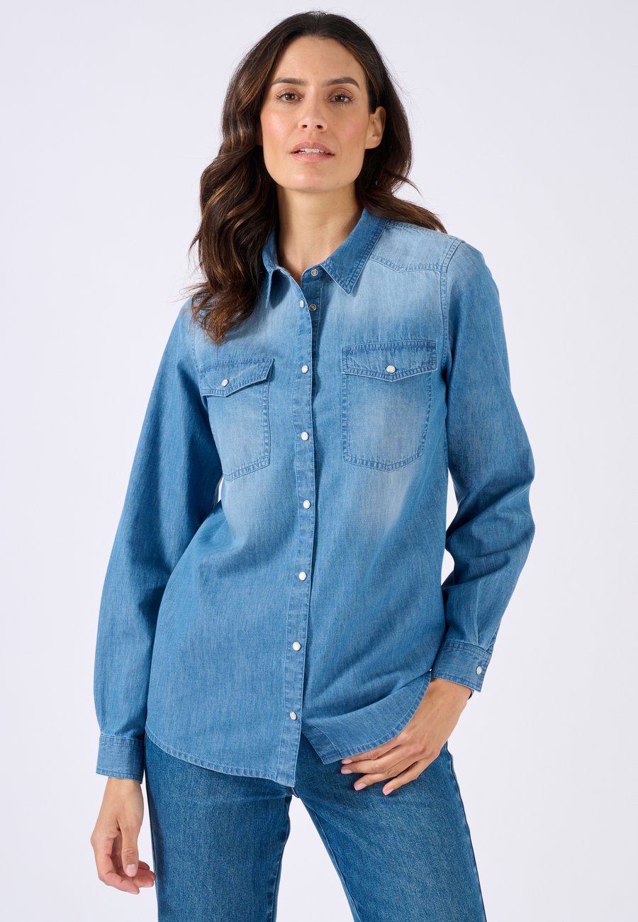 Блуза Damart Button-down blouse, Medium Denim/Blue
Блуза Damart Button-down blouse, Medium Denim/Blue