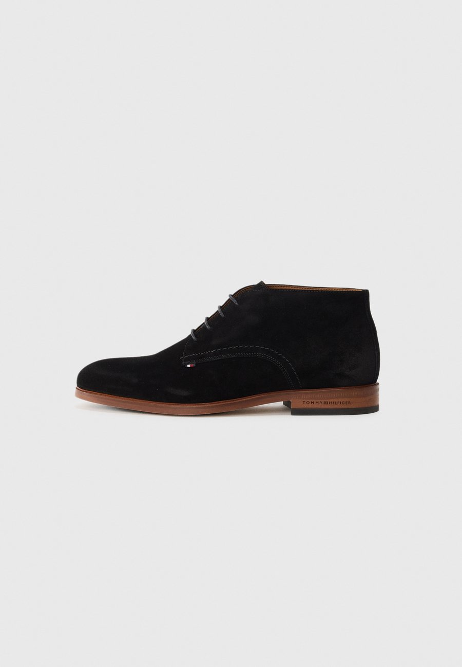 Ботинки Tommy Hilfiger Lace-up ankle boots, Black
Ботинки Tommy Hilfiger Lace-up ankle boots, Black