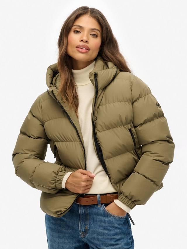 Утепленная спортивная куртка с капюшоном Superdry, Khaki
Утепленная спортивная куртка с капюшоном Superdry, Khaki