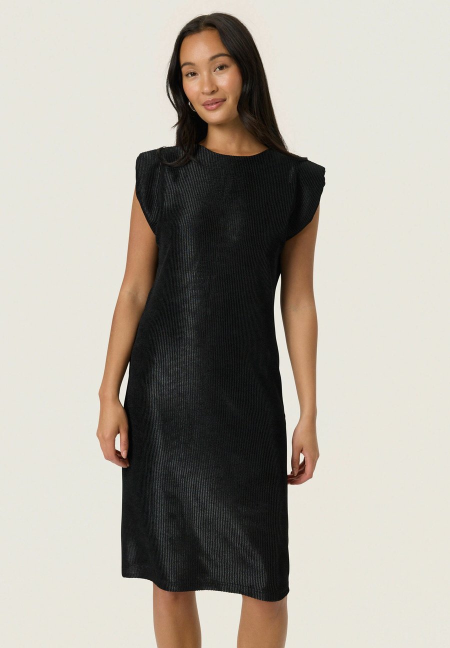 Платье Soaked in Luxury Day dress, Black
Платье Soaked in Luxury Day dress, Black