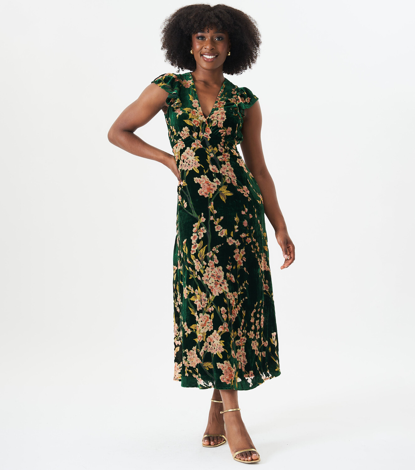 Платье it devore с цветочным принтом и присборенным v-образным вырезом средней длины Gini London, зеленый
Платье it devore с цветочным принтом и присборенным v-образным вырезом средней длины Gini London, зеленый