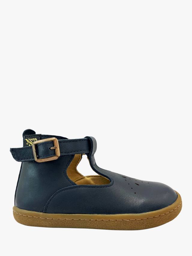 Детские кожаные ботинки Lark T-Bar Young Soles, Navy
Детские кожаные ботинки Lark T-Bar Young Soles, Navy