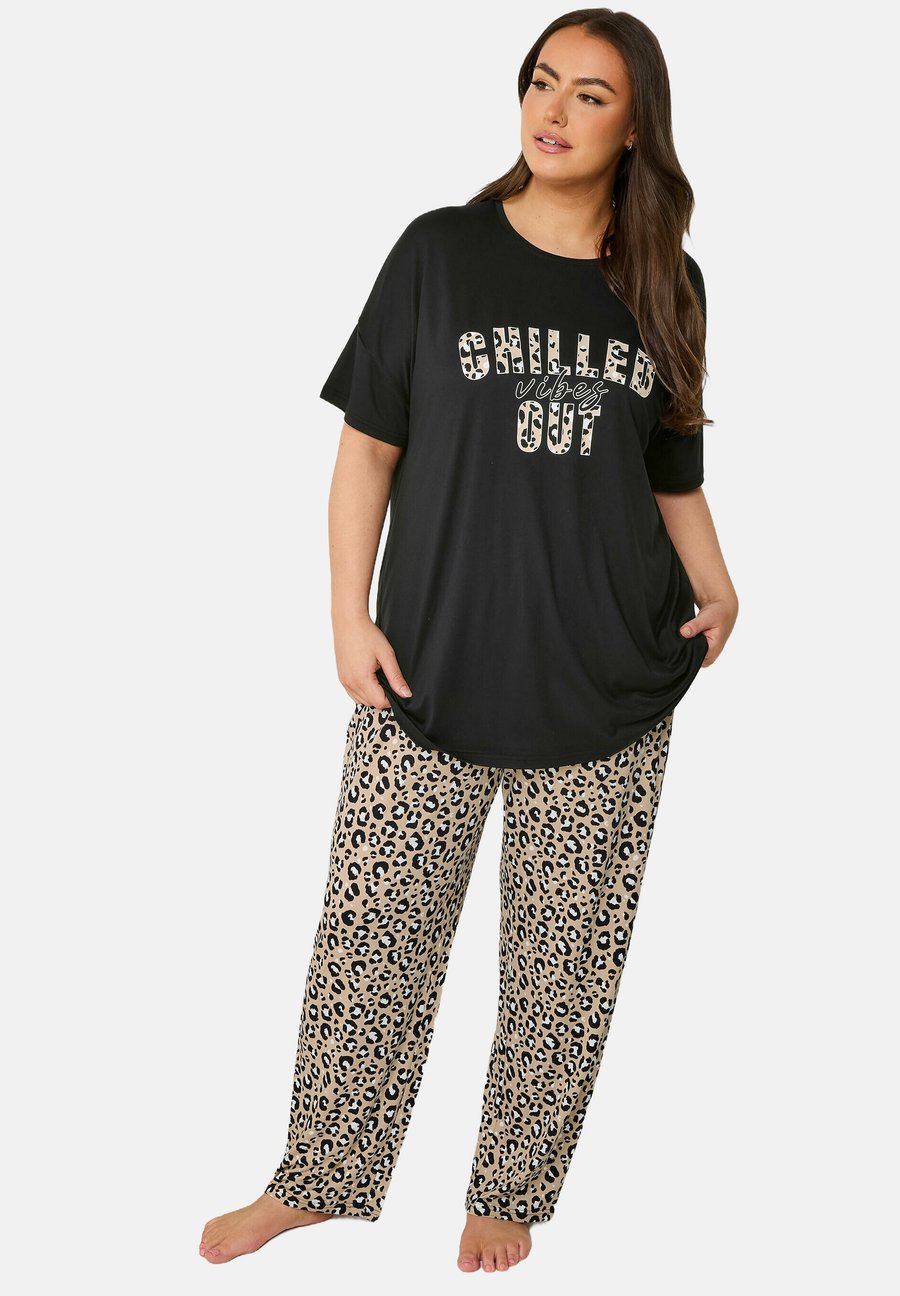 Пижамный комплект Yours Clothing SET, Black
Пижамный комплект Yours Clothing SET, Black