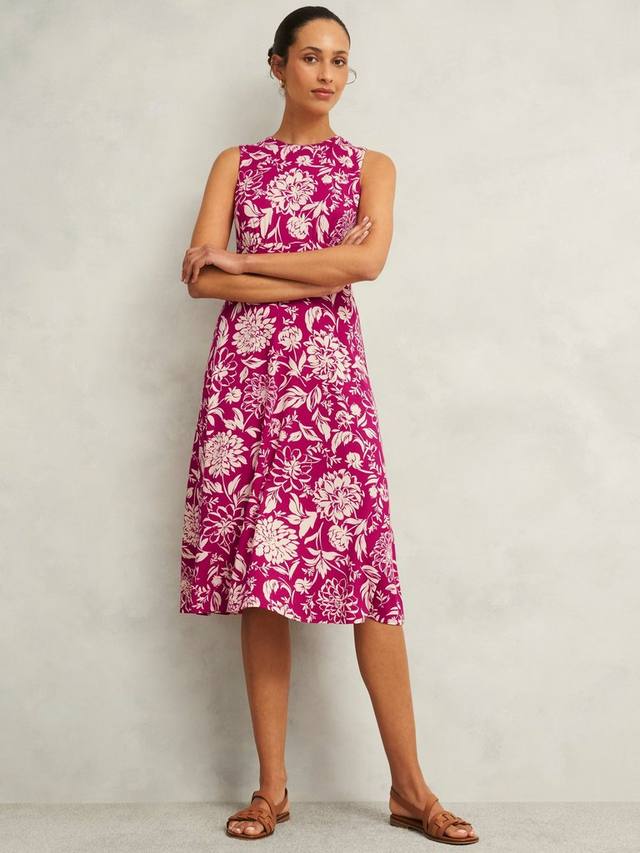 Бесплатное платье Marylise с цветочным принтом Hobbs
Бесплатное платье Marylise с цветочным принтом Hobbs