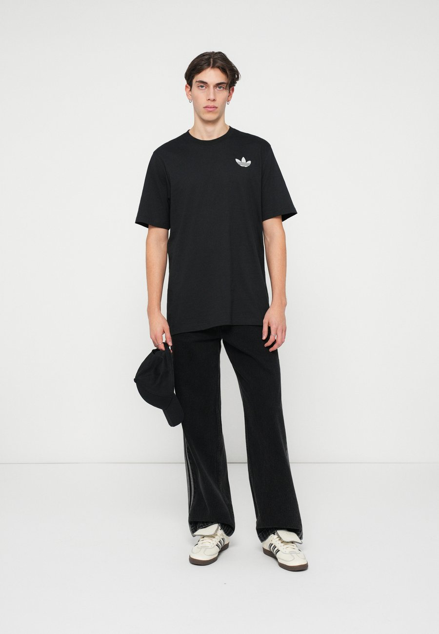 Футболка Adidas Originals DOG TEE UNISEX, Black, Черный, Футболка Adidas Originals DOG TEE UNISEX, Black
Футболка Adidas Originals DOG TEE UNISEX, Black, Черный, Футболка Adidas Originals DOG TEE UNISEX, Black