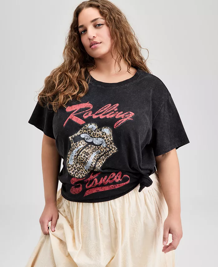 Трендовая футболка больших размеров с принтом Rolling Stones And Now This, черный 
Трендовая футболка больших размеров с принтом Rolling Stones And Now This, черный