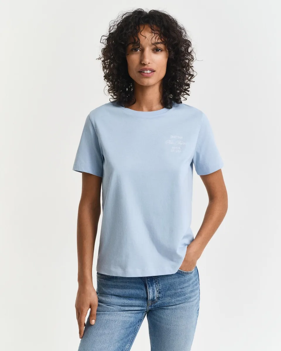 Футболка женская с коротким рукавом и рисунком на груди Gant, голубой
Футболка женская с коротким рукавом и рисунком на груди Gant, голубой