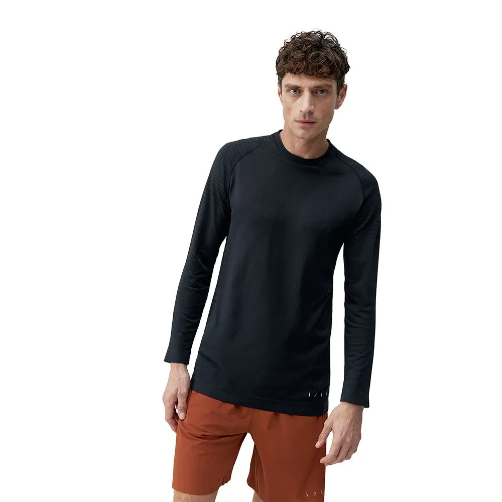 Лонгслив Born Living Yoga Aral Seamless, черный
Лонгслив Born Living Yoga Aral Seamless, черный