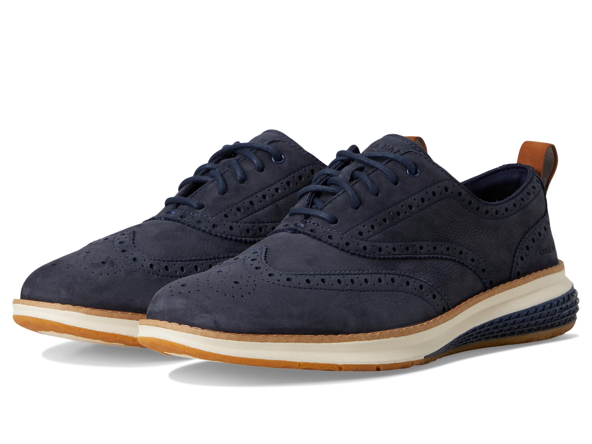 Оксфорды Cole Haan Original Grand Energy Weave Wing Tip Oxford, цвет Navy Blazer Nubuck/Ivory
Оксфорды Cole Haan Original Grand Energy Weave Wing Tip Oxford, цвет Navy Blazer Nubuck/Ivory