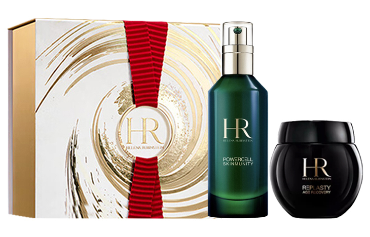 HELENA RUBINSTEIN Новогодний лимитированный набор Green Treasure Bottle с черной лентой в подарочной коробке
HELENA RUBINSTEIN Новогодний лимитированный набор Green Treasure Bottle с черной лентой в подарочной коробке