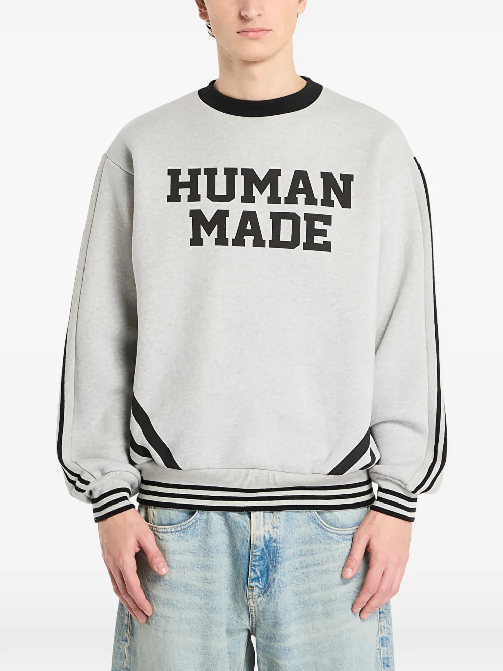 Свитшот с наладками на локтях Human Made, серый
Свитшот с наладками на локтях Human Made, серый