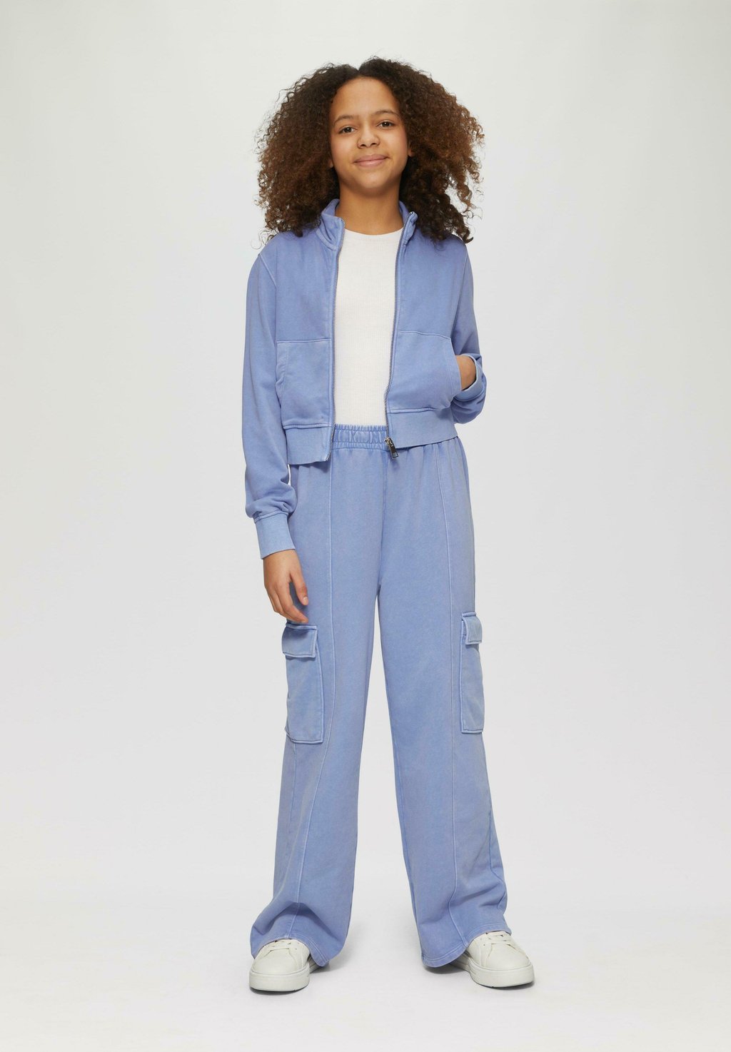 Спортивные штаны UND GARMENT DYE s.Oliver, светло-голубой
Спортивные штаны UND GARMENT DYE s.Oliver, светло-голубой