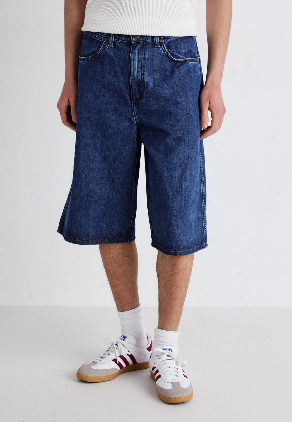 Джинсовые шорты JORT Wrangler, деним
Джинсовые шорты JORT Wrangler, деним