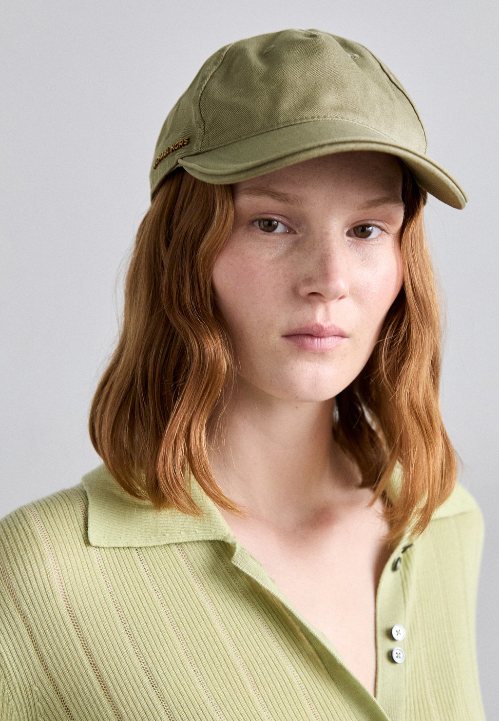 Бейсболка BASEBALL WITH LOGO MICHAEL Michael Kors, зеленый 
Бейсболка BASEBALL WITH LOGO MICHAEL Michael Kors, зеленый