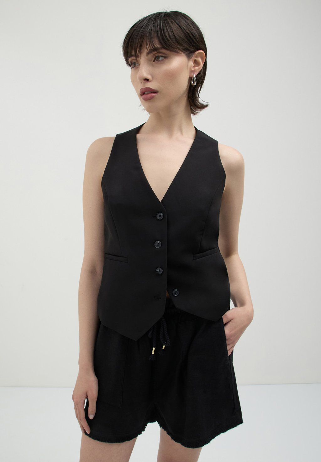 Шорты Calliope, черный
Шорты Calliope, черный