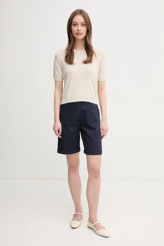 Шорты United Colors Of Benetton, темно-синий
Шорты United Colors Of Benetton, темно-синий