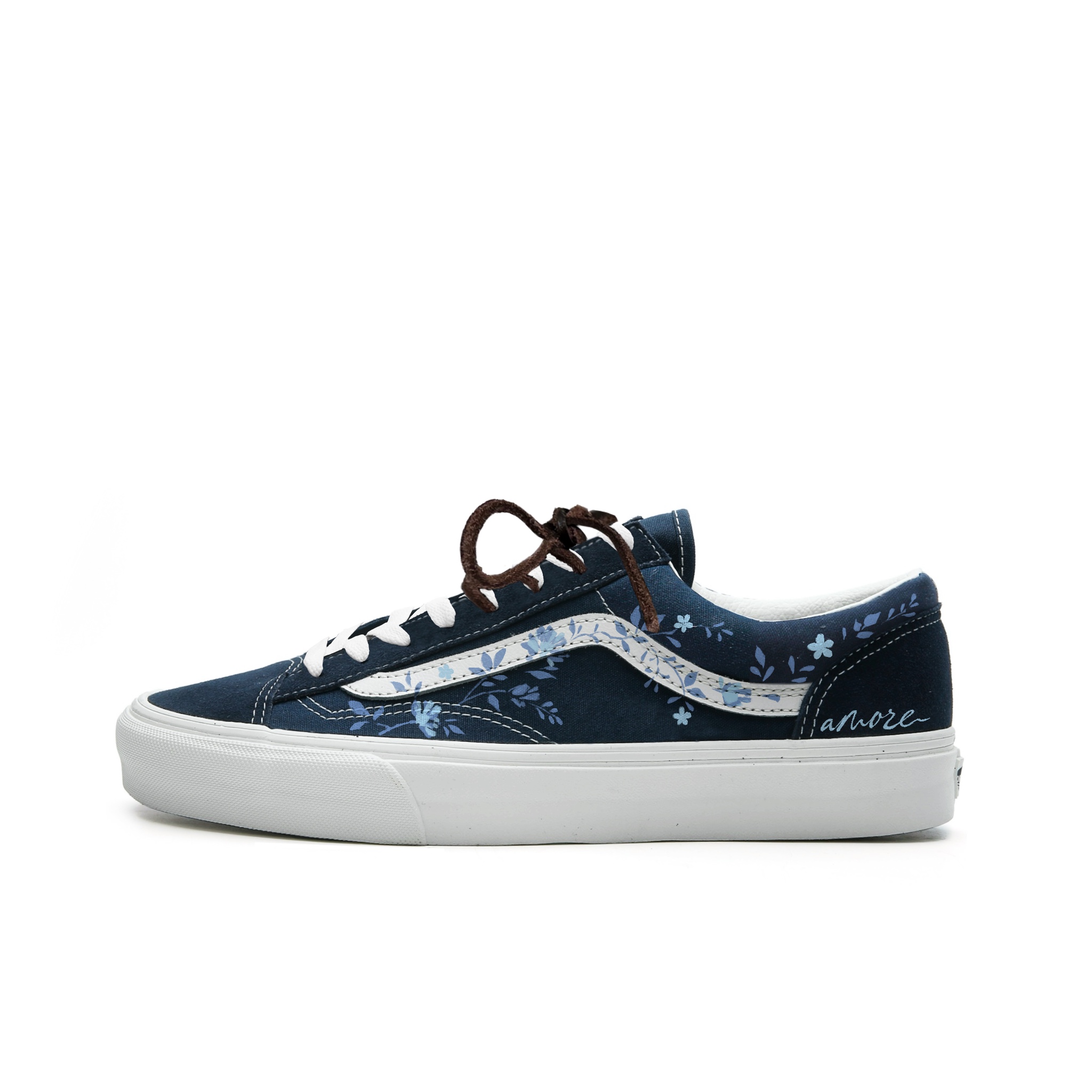 Vans Кроссовки для скейтбординга Style 36 Unisex Blue с устойчивой к истиранию тканью
Vans Кроссовки для скейтбординга Style 36 Unisex Blue с устойчивой к истиранию тканью
