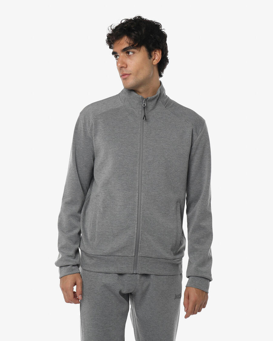 JAKED Серая пестрая толстовка мужская из синтетического материала для фитнеса
JAKED Серая пестрая толстовка мужская из синтетического материала для фитнеса