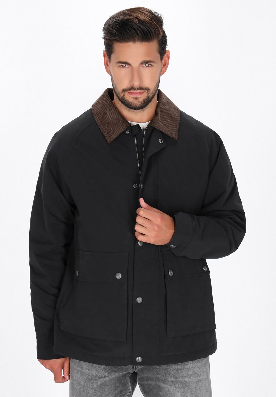 Куртка DreiMaster Light jacket, Black/Anthracite
Куртка DreiMaster Light jacket, Black/Anthracite