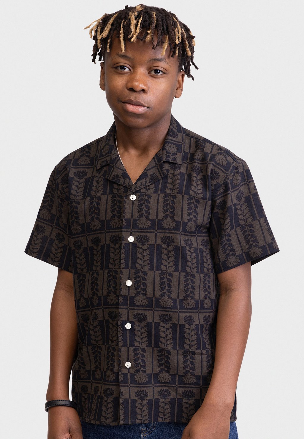 Рубашка JACK BOXY FIT Redefined Rebel, светло-коричневый
Рубашка JACK BOXY FIT Redefined Rebel, светло-коричневый