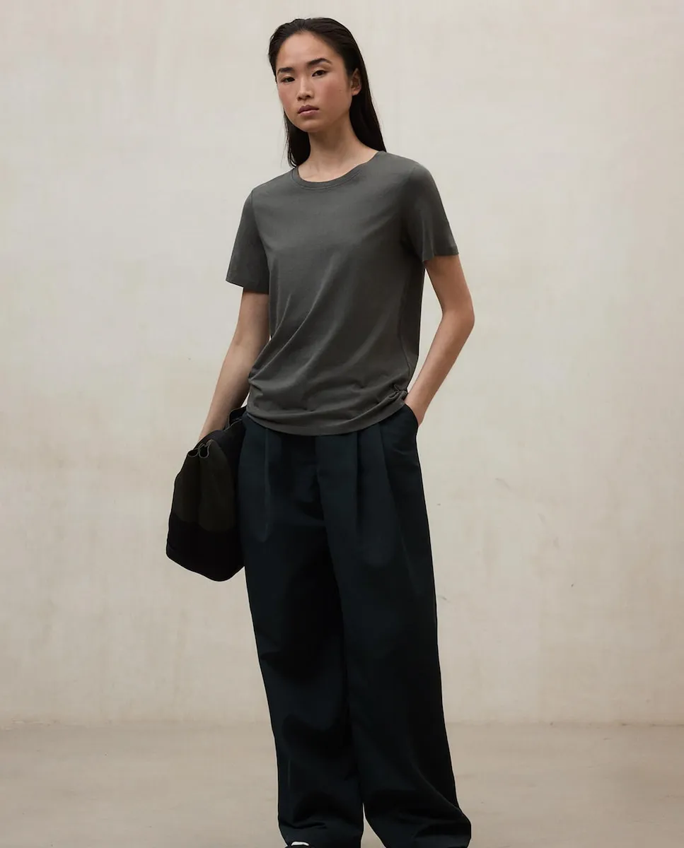 Женская футболка с коротким рукавом и круглым вырезом Ecoalf, зеленый
Женская футболка с коротким рукавом и круглым вырезом Ecoalf, зеленый