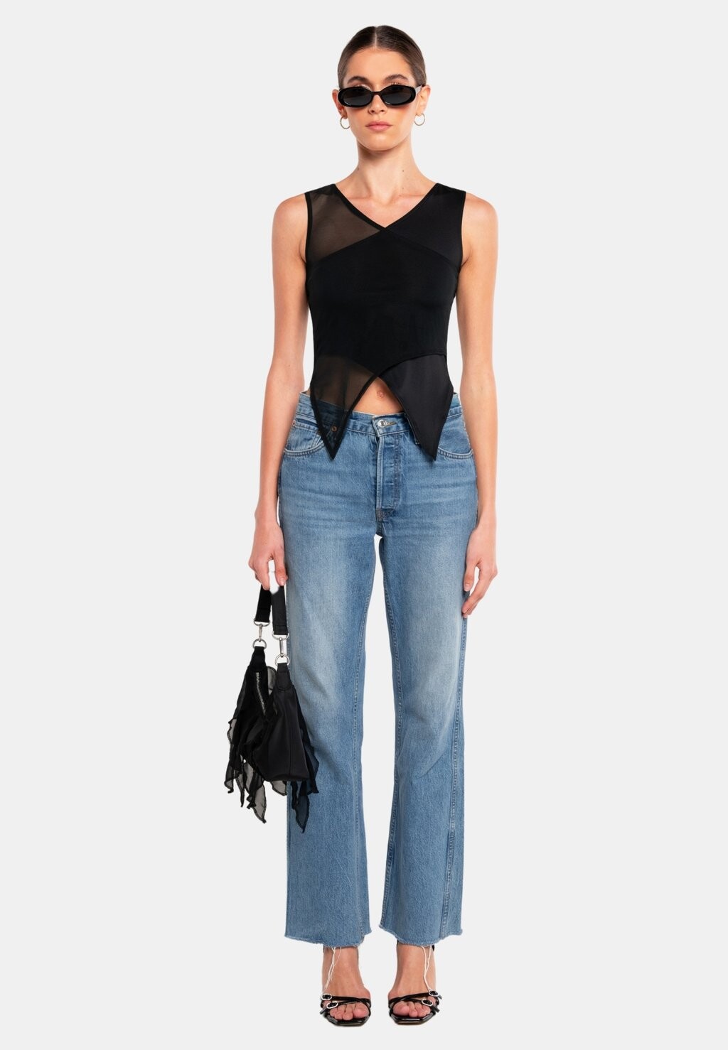 Топ DOMINO OW Collection, черный
Топ DOMINO OW Collection, черный