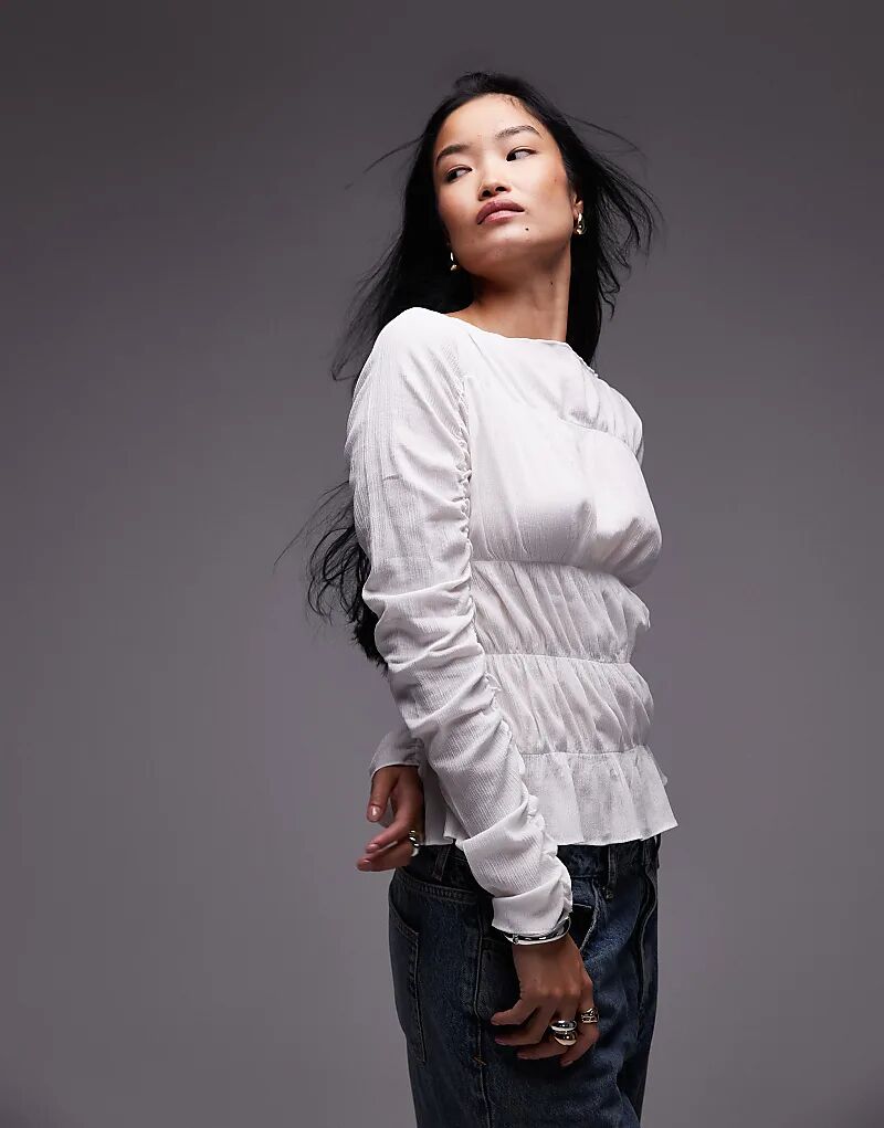 Топ с косым вырезом и сборками цвета слоновой кости Topshop
Топ с косым вырезом и сборками цвета слоновой кости Topshop