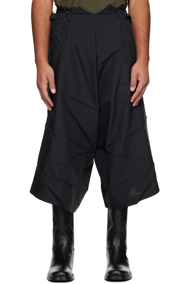 Брюки № 2 132 5. Issey Miyake, черный
Брюки № 2 132 5. Issey Miyake, черный