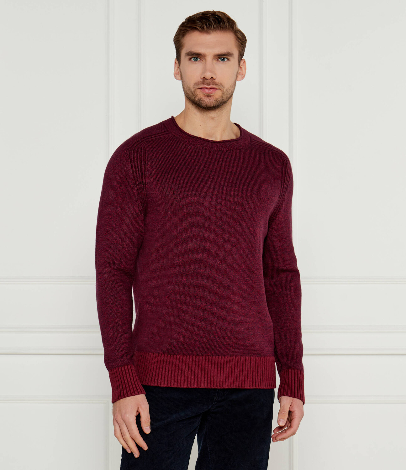 Свитер Tommy Hilfiger Regular Fit, бордо
Свитер Tommy Hilfiger Regular Fit, бордо