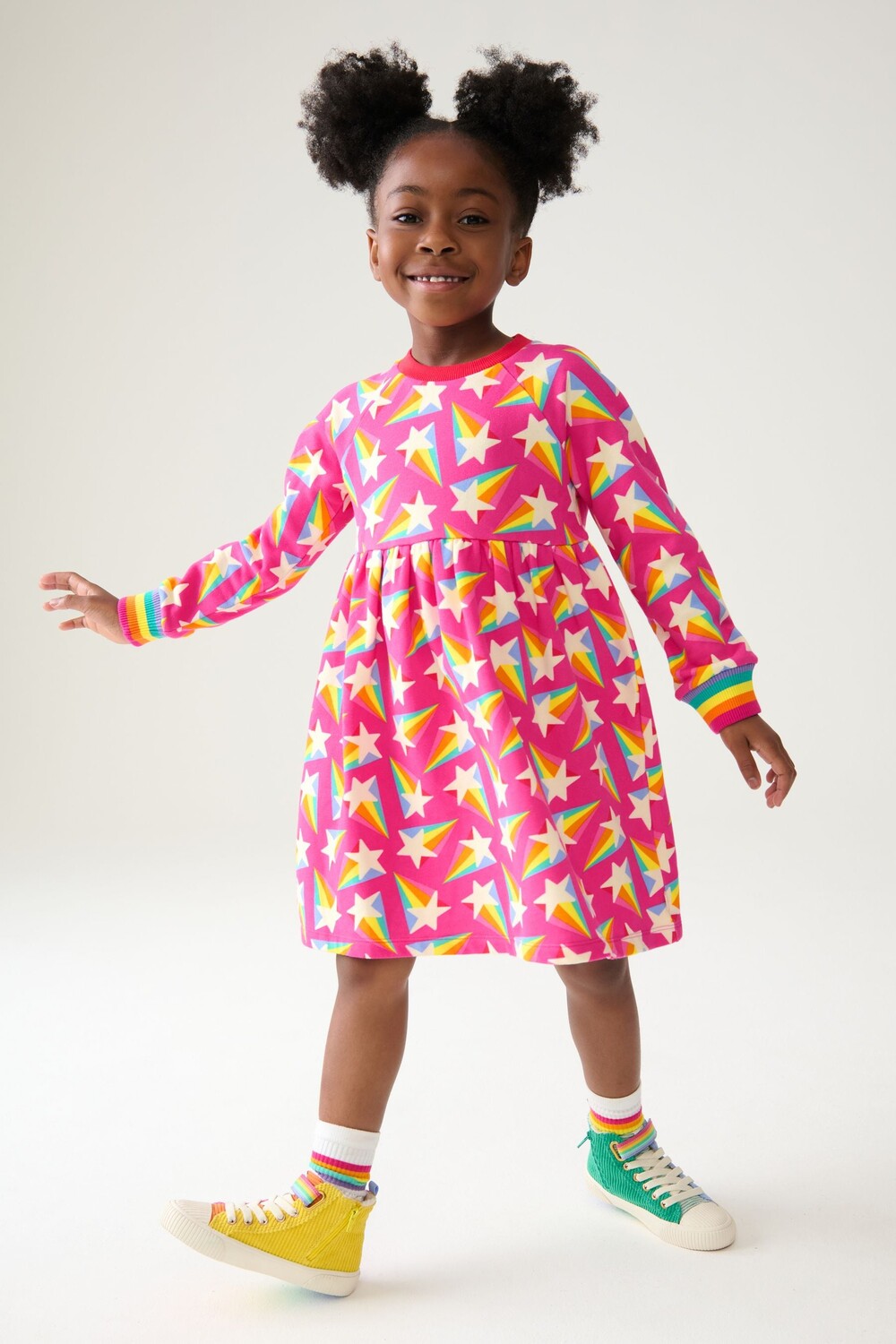 Платье свитшот из 100% хлопка с радужными звездами Little Bird By Jools Oliver, розовый
Платье свитшот из 100% хлопка с радужными звездами Little Bird By Jools Oliver, розовый