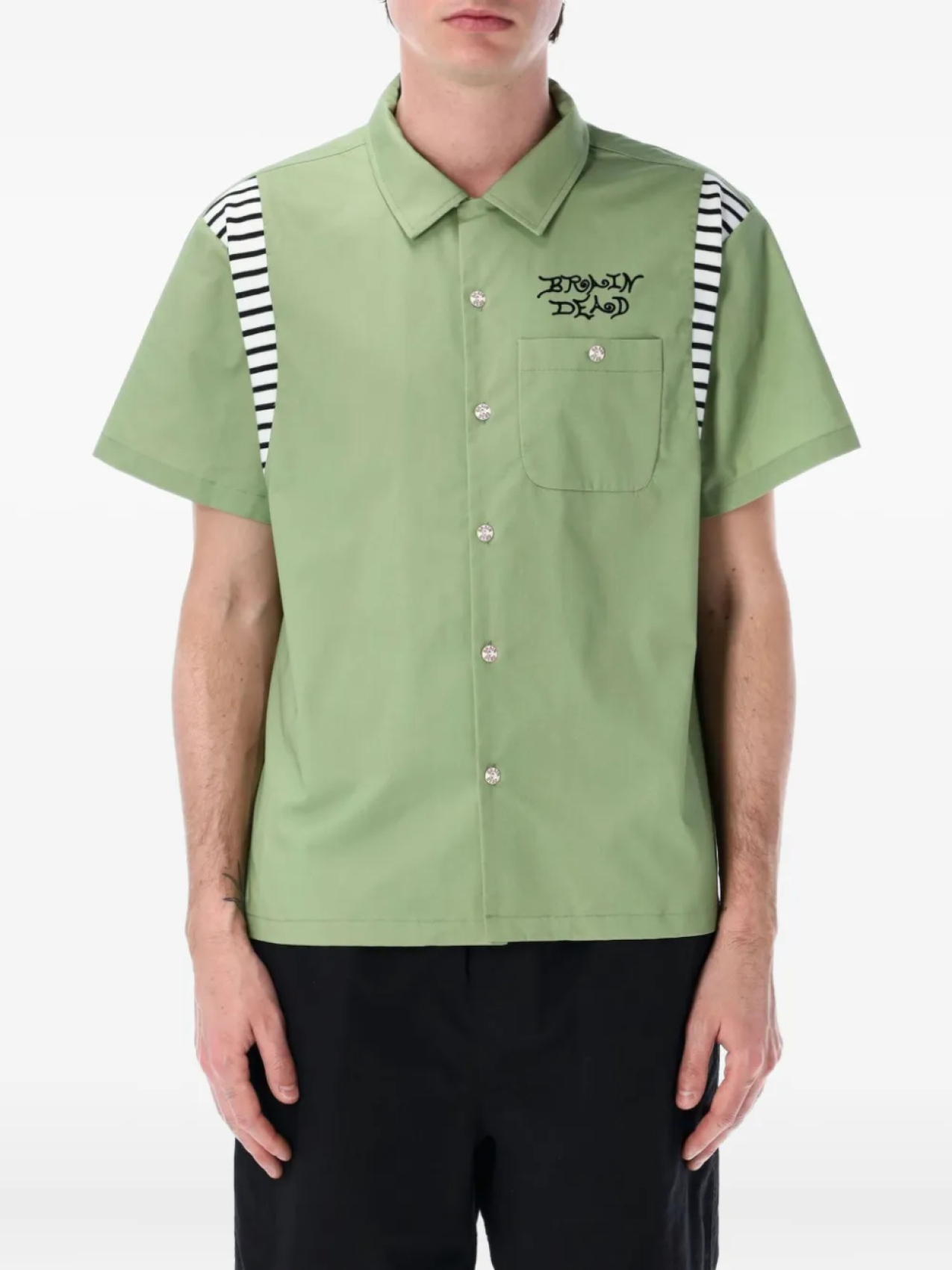 Рубашка для боулинга Brain Dead Cobra с флокированным узором, зеленый
Рубашка для боулинга Brain Dead Cobra с флокированным узором, зеленый
