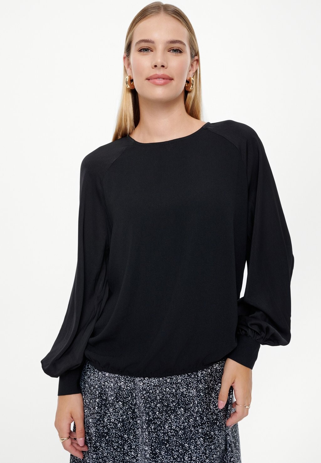 Блуза Greenpoint, черный
Блуза Greenpoint, черный