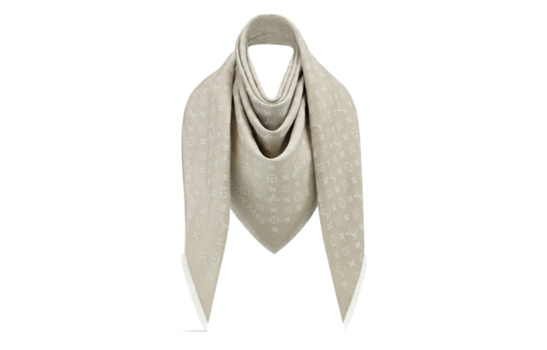 LOUIS VUITTON Женская шаль
LOUIS VUITTON Женская шаль