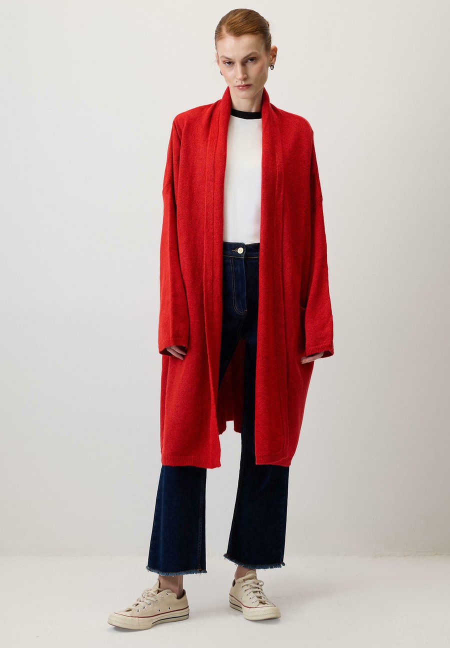 Кардиган Touché Privé OVERSIZE, Red/Red
Кардиган Touché Privé OVERSIZE, Red/Red