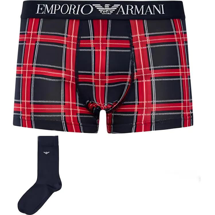 EMPORIO ARMANI Подарочный набор мужского белья 2 шт красный синий
EMPORIO ARMANI Подарочный набор мужского белья 2 шт красный синий