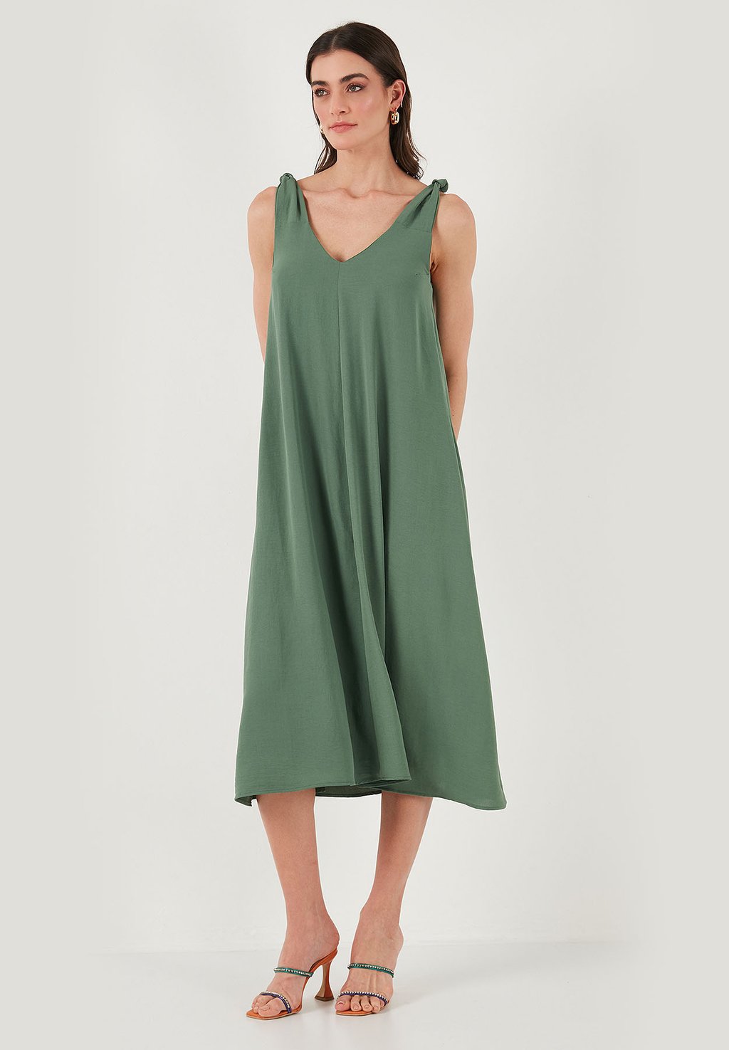 Повседневное платье LELA, хаки
Повседневное платье LELA, хаки