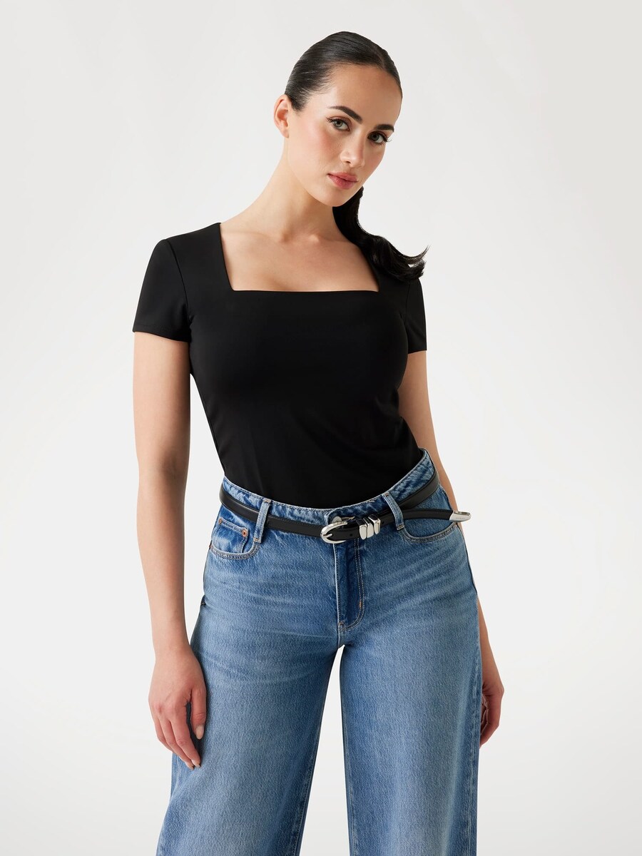 Рубашка GUESS, черный
Рубашка GUESS, черный