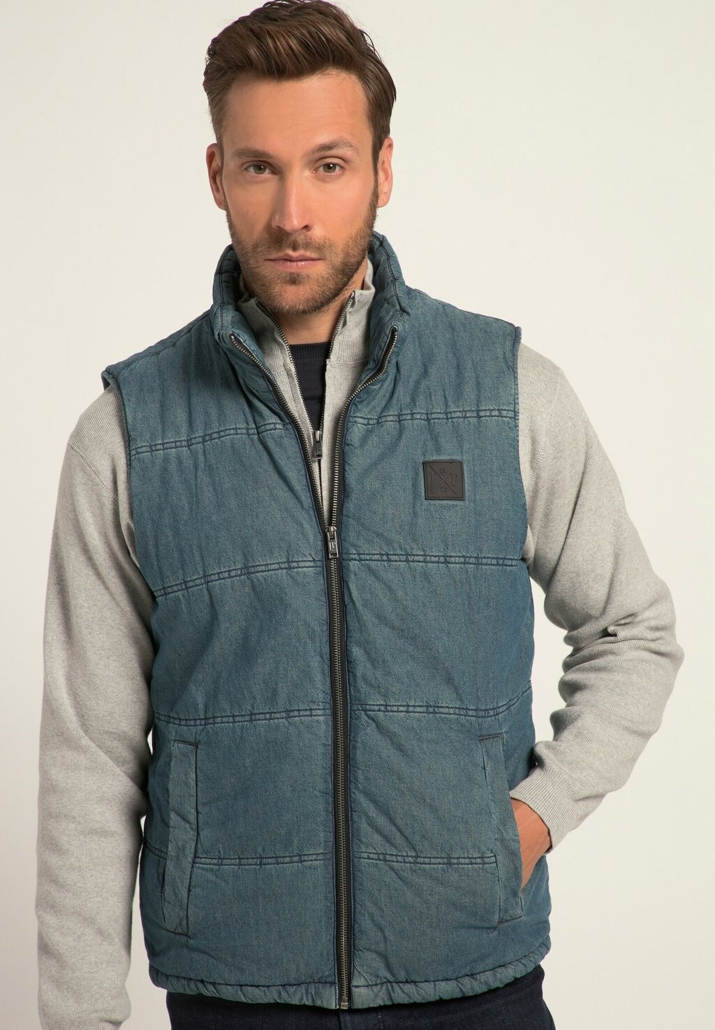 Жилет JP1880, синий деним
Жилет JP1880, синий деним