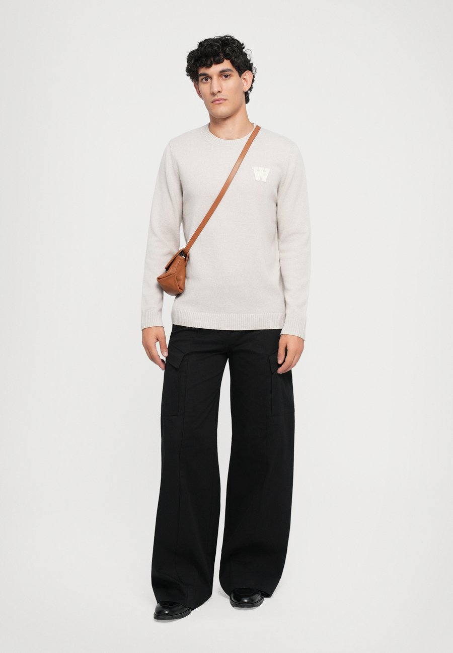 Джемпер DOUBLE A BY W.W. WWTay L, Moonstruck/Light Blue
Джемпер DOUBLE A BY W.W. WWTay L, Moonstruck/Light Blue