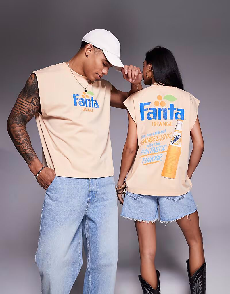 Топ свободного кроя унисекс ASOS DESIGN с принтом Fanta Orange в выцветшем оранжевом цвете
Топ свободного кроя унисекс ASOS DESIGN с принтом Fanta Orange в выцветшем оранжевом цвете