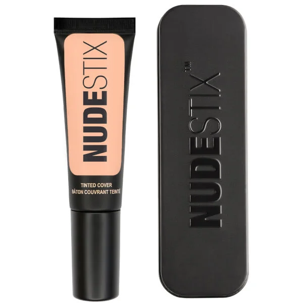 Тонирующая тональная основа Nudestix, цвет nude 3
Тонирующая тональная основа Nudestix, цвет nude 3